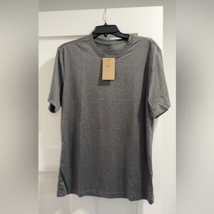 Nike Men's Charcoal Short Sleeve Tee